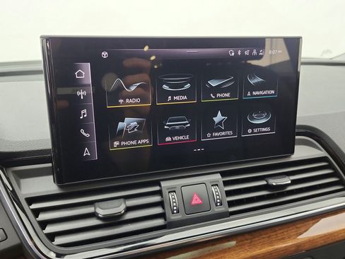 Used 2023 Audi Q5 2.0T Premium Plus w/ Premium Plus Package image 10