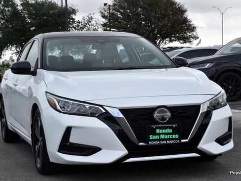 Used 2020 Nissan Sentra SV FWD image 2