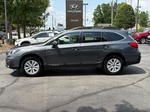 Used 2019 Subaru Outback 2.5i Premium w/ Popular Package #2 AWD/4WD image 3