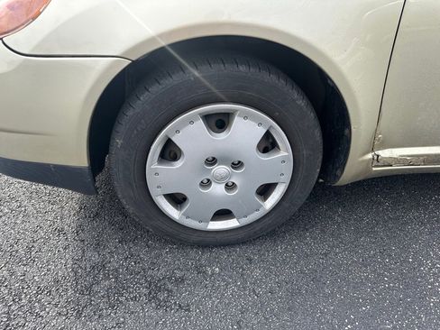 Used 2002 Toyota Echo Sedan image 10