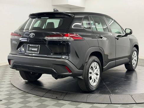 Used 2026 Toyota Corolla Cross L FWD image 10