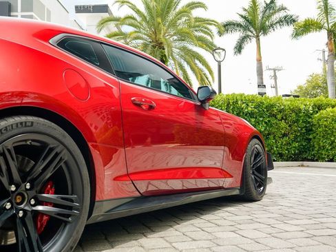 Used 2021 Chevrolet Camaro ZL1 image 20