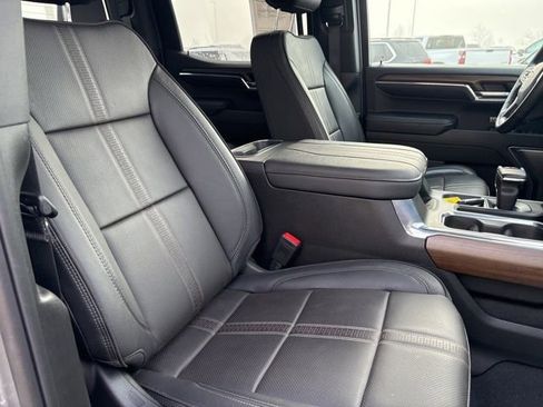 Used 2024 Chevrolet Silverado 1500 High Country image 20