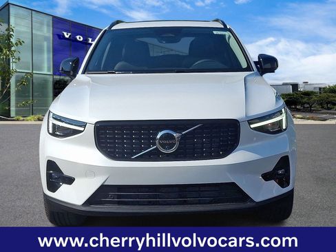 New 2026 Volvo XC40 B5 Plus w/ Protection Package Premier image 2