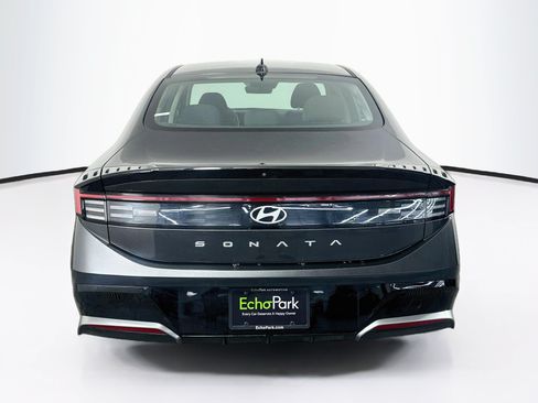 Used 2025 Hyundai Sonata SEL FWD image 7