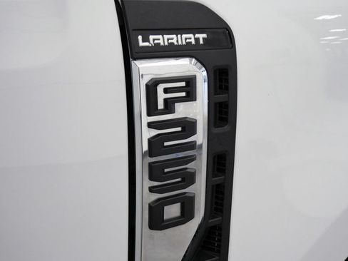 Used 2023 Ford F250 Lariat w/ Chrome Package AWD/4WD image 9