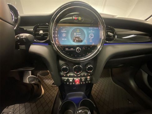 Certified 2023 MINI Cooper S image 16