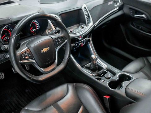 Used 2015 Chevrolet SS RWD image 2