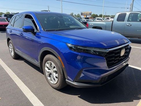 Used 2025 Honda CR-V LX image 9