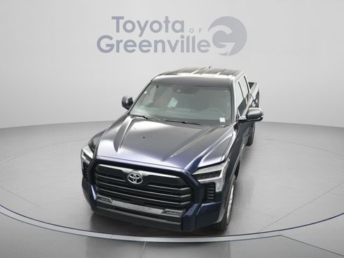 New 2026 Toyota Tundra SR5 AWD/4WD image 31