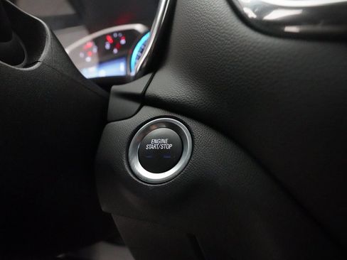 Certified 2023 Chevrolet Equinox LT image 31