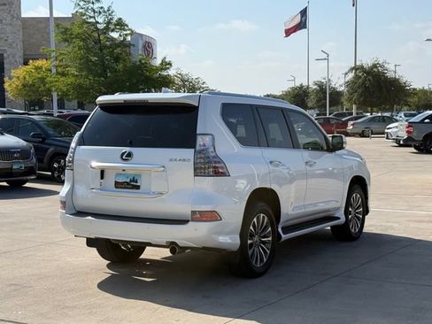 Used 2022 Lexus GX 460 Luxury w/ Off Road Package AWD/4WD image 5