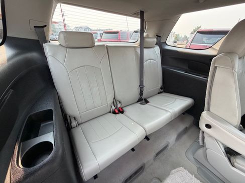 Used 2011 GMC Acadia Denali AWD/4WD image 7