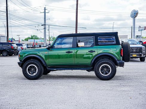 Certified 2023 Ford Bronco Badlands AWD/4WD image 7