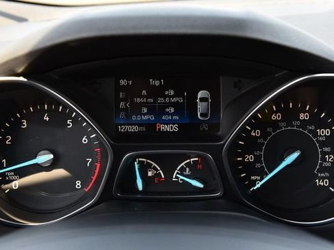 Used 2018 Ford Escape SEL w/ Ford Safe & Smart Package FWD image 11