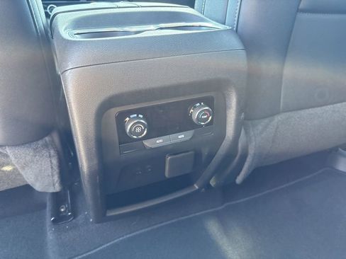 New 2026 Chevrolet Traverse LT w/ Sun and Wheel Package FWD image 22