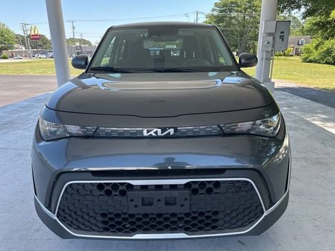 Used 2023 Kia Soul LX w/ Option Group 015 FWD image 8