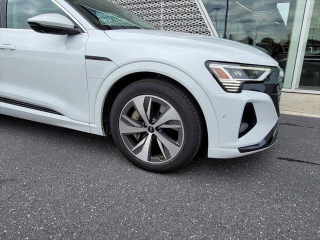 Certified 2024 Audi Q8 e-tron Premium Plus w/ Premium Plus Package AWD/4WD image 2
