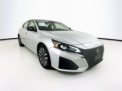 Used 2024 Nissan Altima 2.5 SV