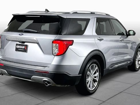 Used 2022 Ford Explorer Limited image 13