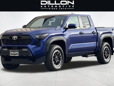 Used 2025 Toyota Tacoma TRD Off-Road w/ TRD Off Road Premium Package AWD/4WD image 8