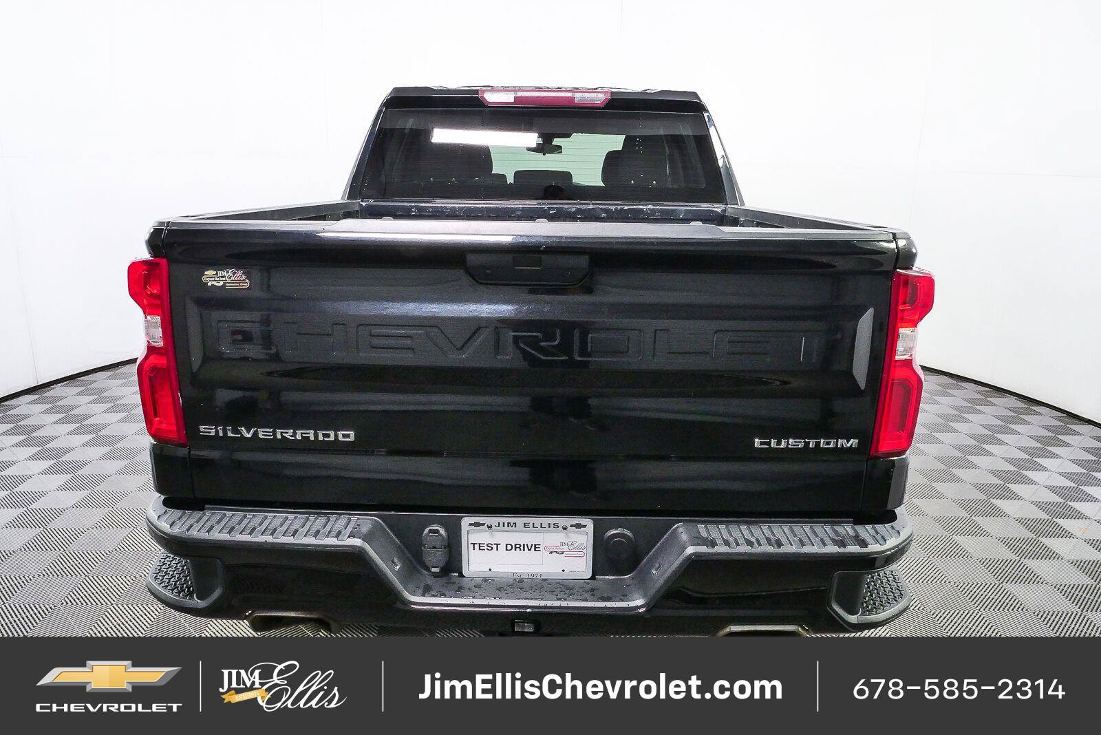 Certified 2020 Chevrolet Silverado 1500 Custom w/ Custom Value Package RWD image 26