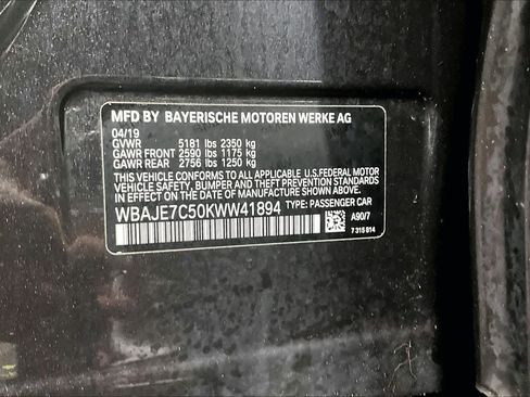 Used 2019 BMW 540i xDrive w/ Convenience Package image 37