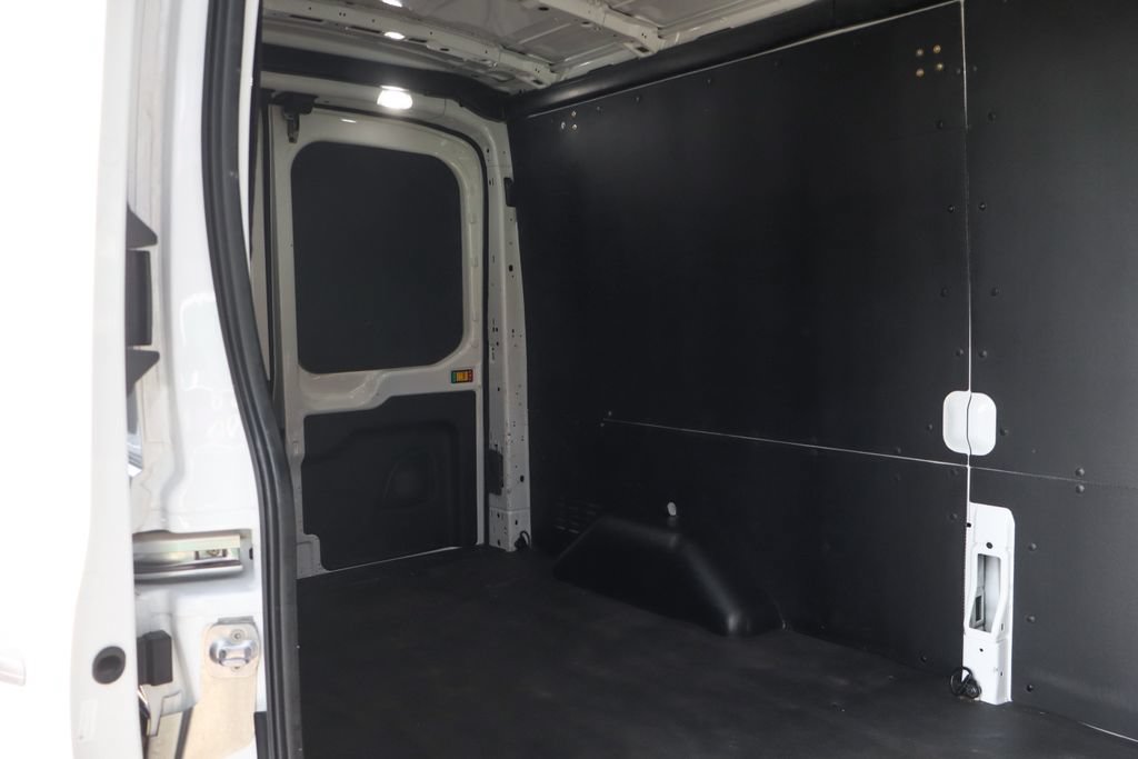 Used 2024 Ford Transit 250 148 Medium Roof w/ Interior Upgrade Package RWD image 13