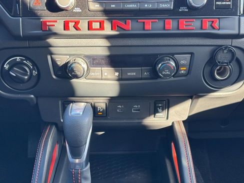 New 2026 Nissan Frontier PRO-4X w/ Pro-4x Convenience Package image 9