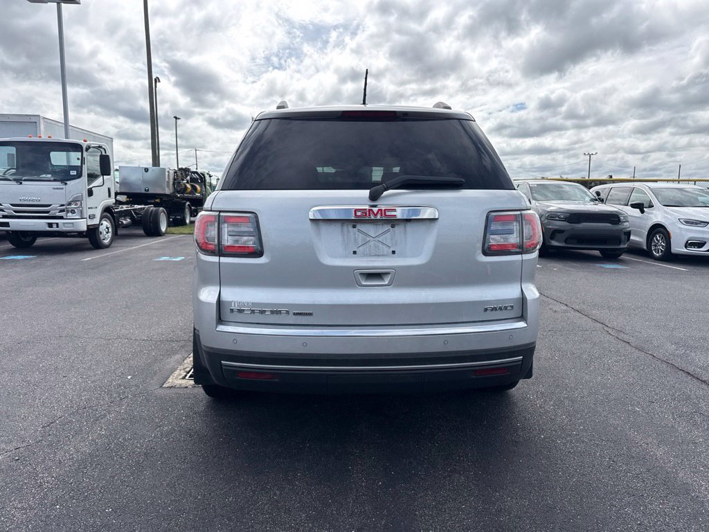 Used 2017 GMC Acadia Limited SLT AWD/4WD image 3