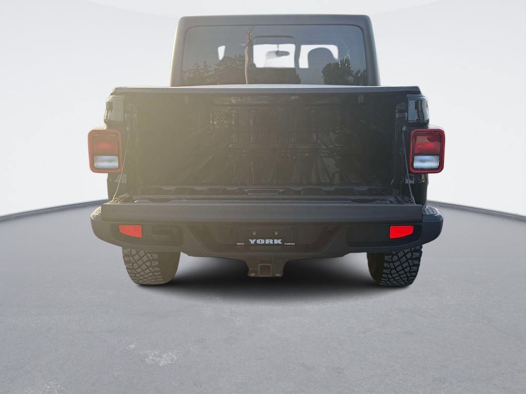 Used 2021 Jeep Gladiator Sport AWD/4WD image 12