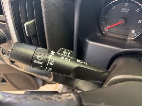 Used 2019 Chevrolet Silverado 1500 LT image 19