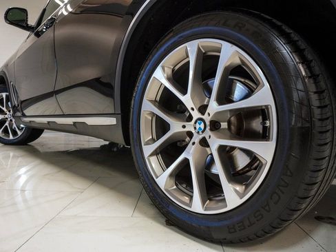 Used 2021 BMW X5 xDrive40i w/ Premium Package 2 image 39