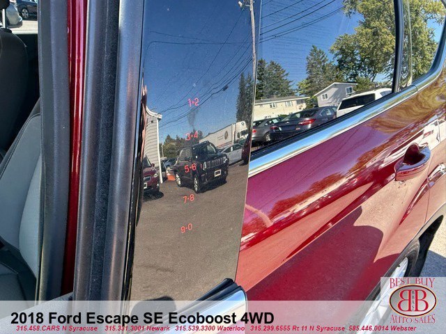 Used 2018 Ford Escape SE w/ SE Sync 3 Package AWD/4WD image 10