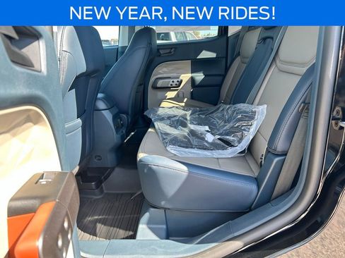 New 2025 Ford Maverick Lariat AWD/4WD image 14