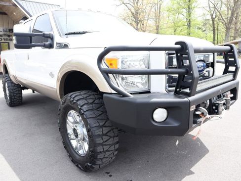 Used 2012 Ford F250 King Ranch w/ King Ranch w/Chrome Pkg image 3
