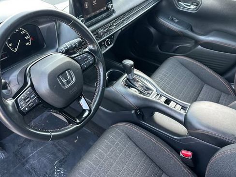 Certified 2025 Honda HR-V Sport image 12