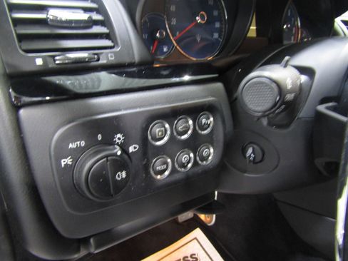 Used 2018 Maserati GranTurismo Sport image 9