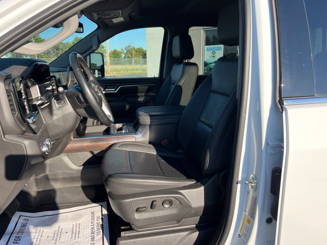 Used 2025 GMC Sierra 2500 SLT w/ SLT Premium Package AWD/4WD image 10