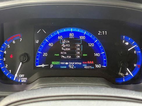 Used 2021 Toyota Corolla LE FWD image 11