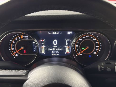 Used 2021 Jeep Wrangler Unlimited Sport image 17