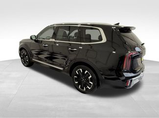 Used 2025 Kia Telluride SX Prestige video 2