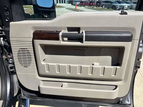 Used 2008 Ford F250 2WD Crew Cab Super Duty image 15