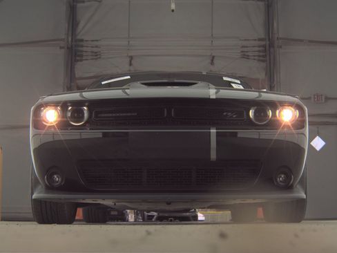 Used 2019 Dodge Challenger R/T w/ Stars & Stripes Edition image 3