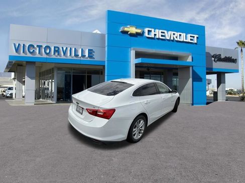 Used 2016 Chevrolet Malibu LT FWD image 5