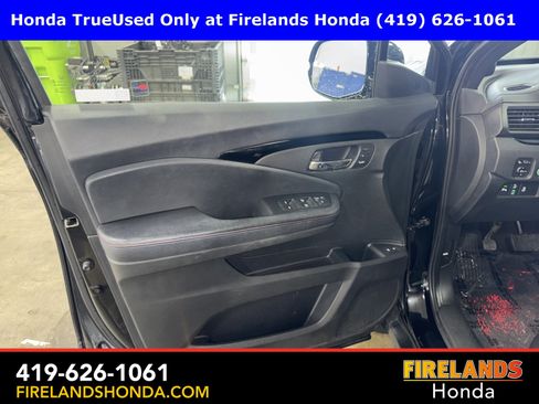 Certified 2020 Honda Pilot Black Edition image 10