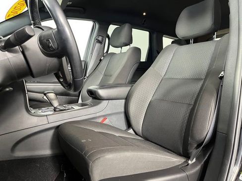 Used 2020 Jeep Grand Cherokee Laredo AWD/4WD image 15