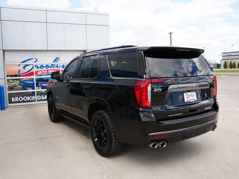 Used 2022 GMC Yukon AT4 w/ Technology Package AWD/4WD image 37