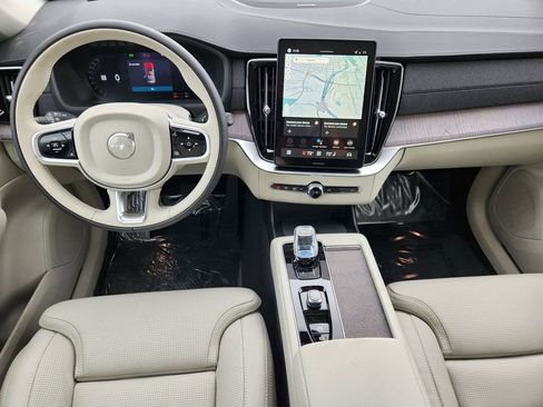 New 2026 Volvo XC90 T8 Ultra w/ Protection Package image 16