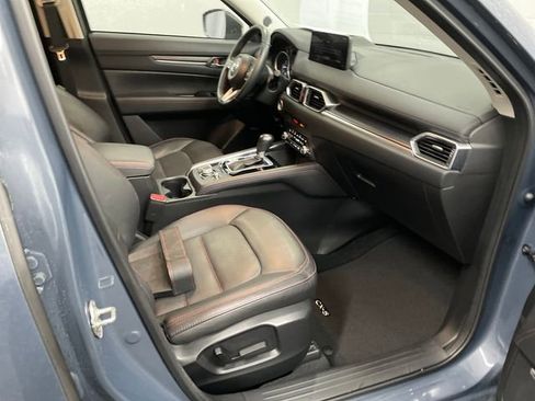 Used 2023 MAZDA CX-5 Carbon Edition image 32